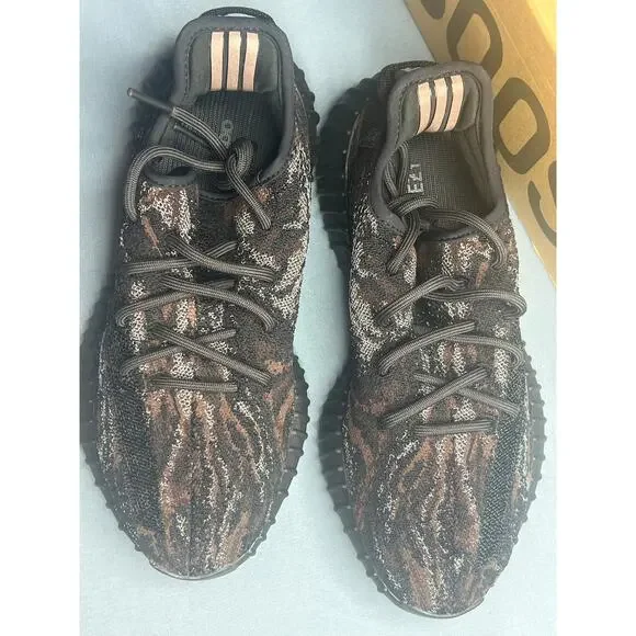 Adidas Yeezy 350 V2 Boost MX Rock size 6 youth New in the box GW3774